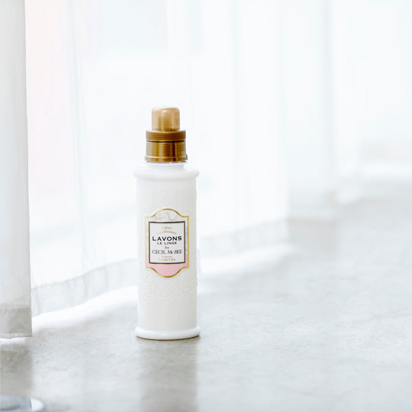 LAVONS Fabric Conditioner Lovely Chic - NatureLab USA